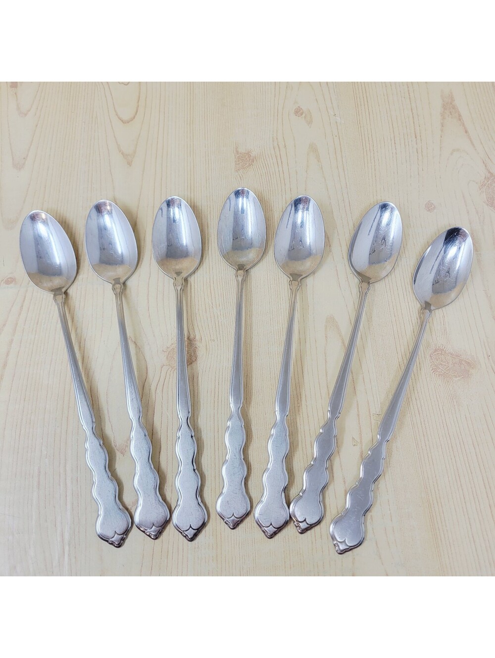 Lot of 7 Oneida Distinction Deluxe Stainless HH Valerie Iced Tea Spoons 7 5/8"